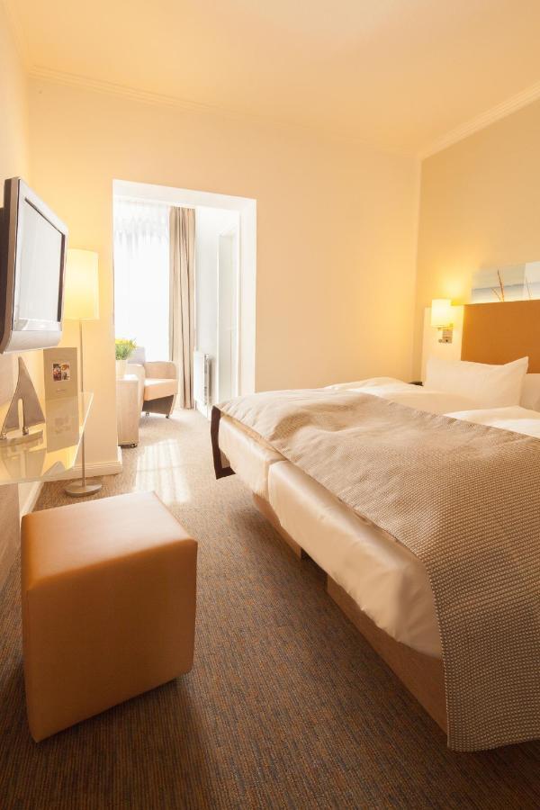 Hotel Erholung Келенхузен Екстериор снимка