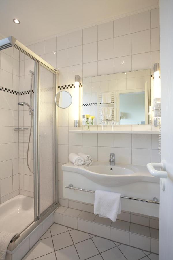 Hotel Erholung Келенхузен Екстериор снимка